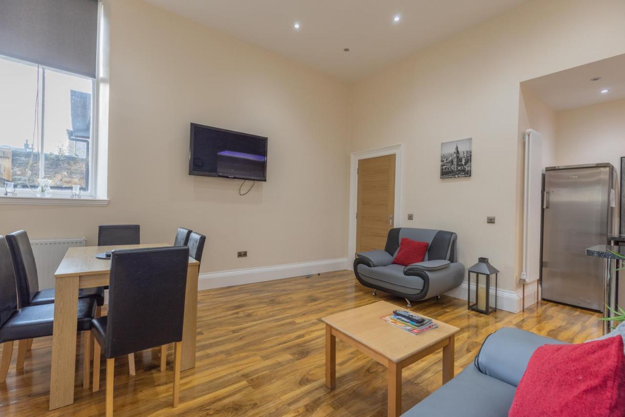 New 3-Bedroom Apartment Close To City Centre Edimburgo Exterior foto