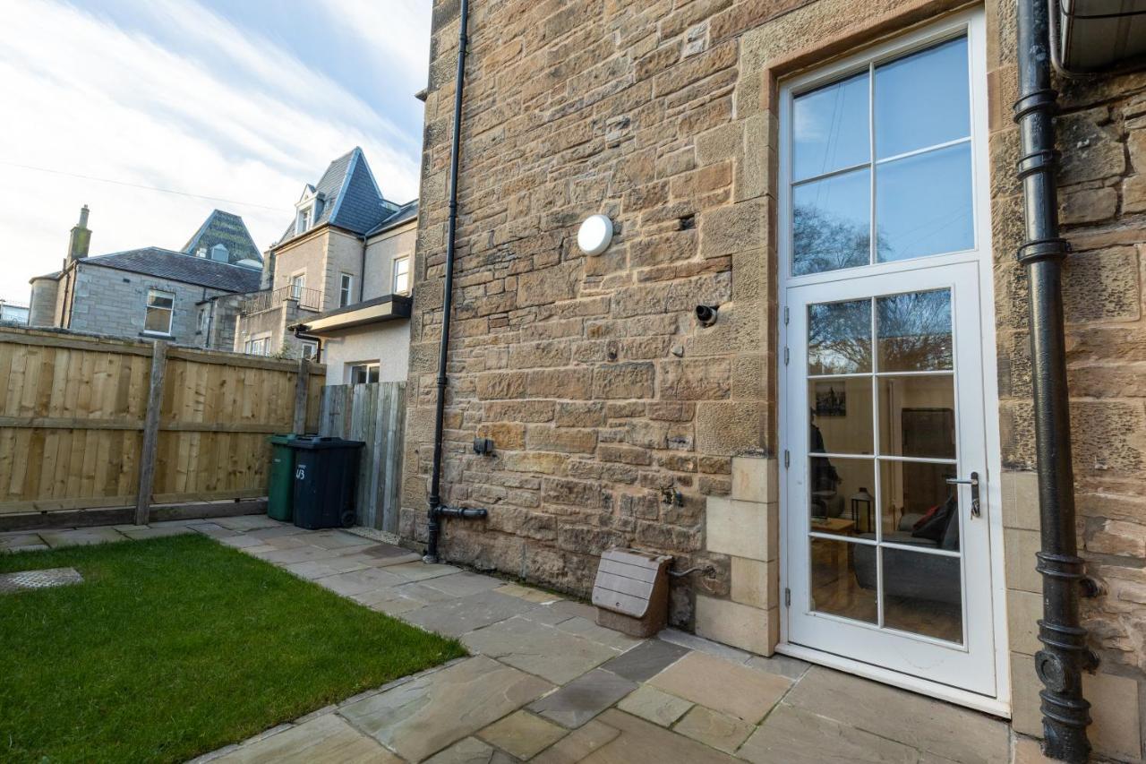 New 3-Bedroom Apartment Close To City Centre Edimburgo Exterior foto