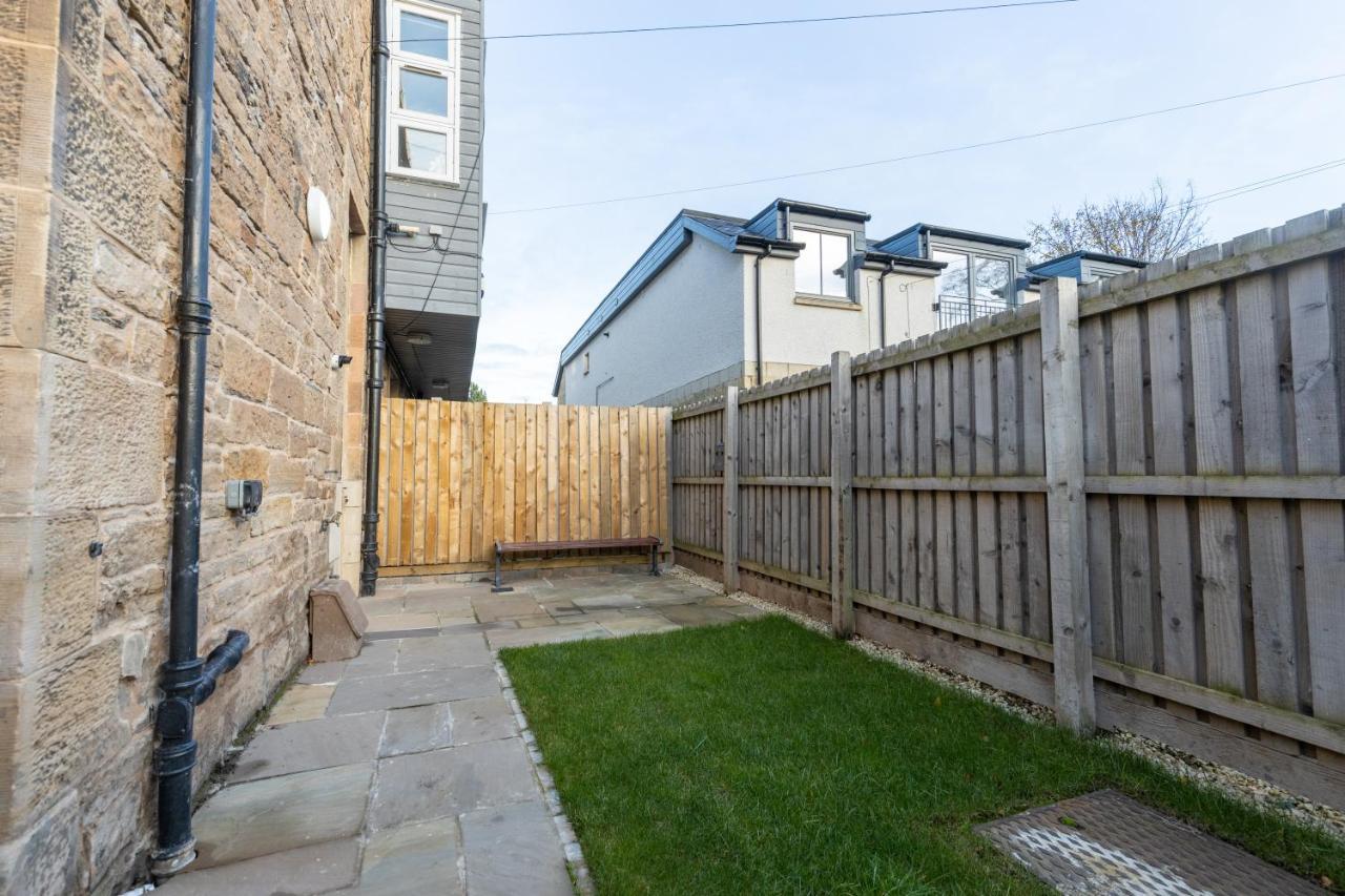 New 3-Bedroom Apartment Close To City Centre Edimburgo Exterior foto